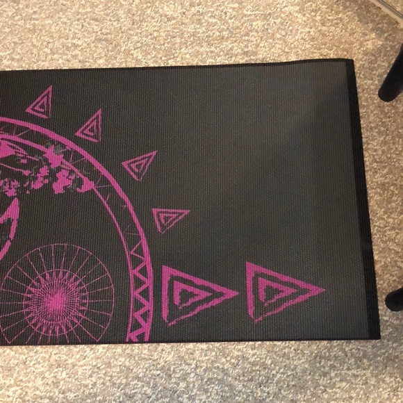 🧘♀️GAIAM🤸♀️Yoga Mat✨ - Picture 4 of 9